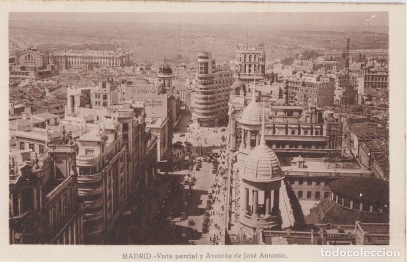 Postales: MADRID, VISTA PARCIAL Y AVENIDA DE JOS&Eacute; ANTONIO - S/C