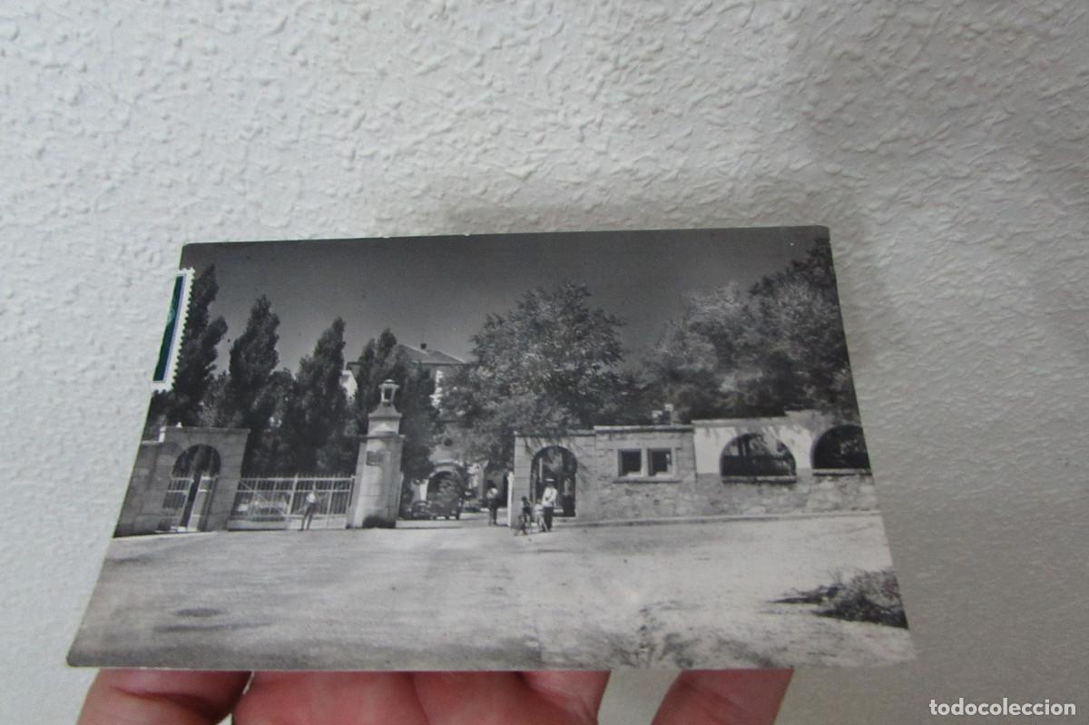 Postales: LOS MOLINOS - PUERTA PRINCIPAL DEL SANATORIO DE LA MARINA - POSTAL MADRID CIRCULADA