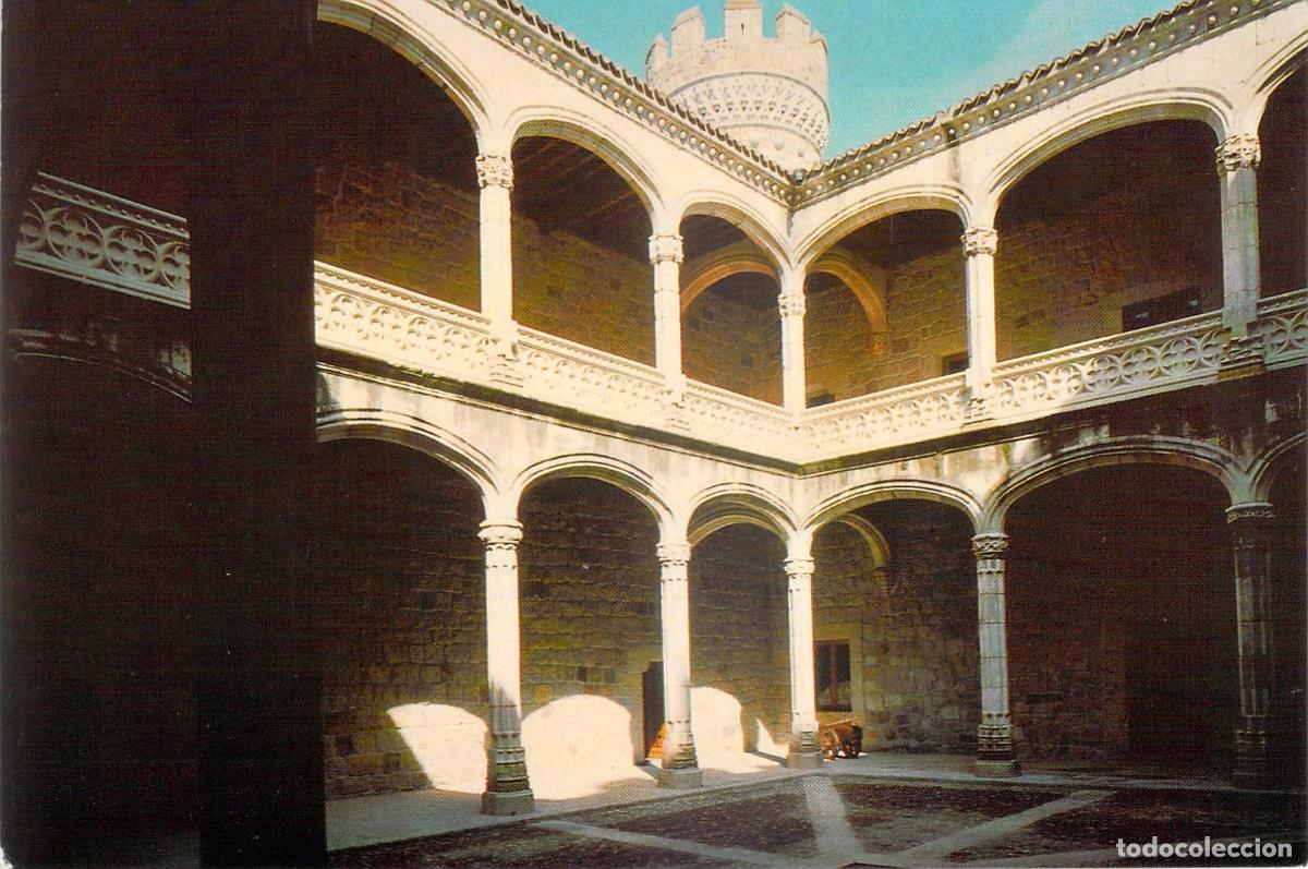 Postales: Postal del Patio Interior del Castillo de Manzanares el Real