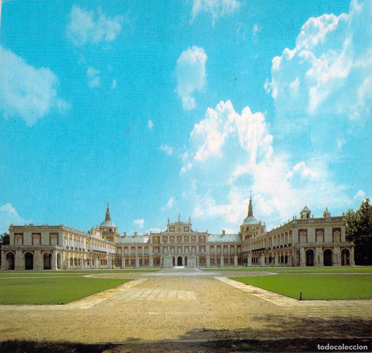 Cartoline: Postal Palacio Real de Aranjuez Fachada Principal Espa&ntilde;a