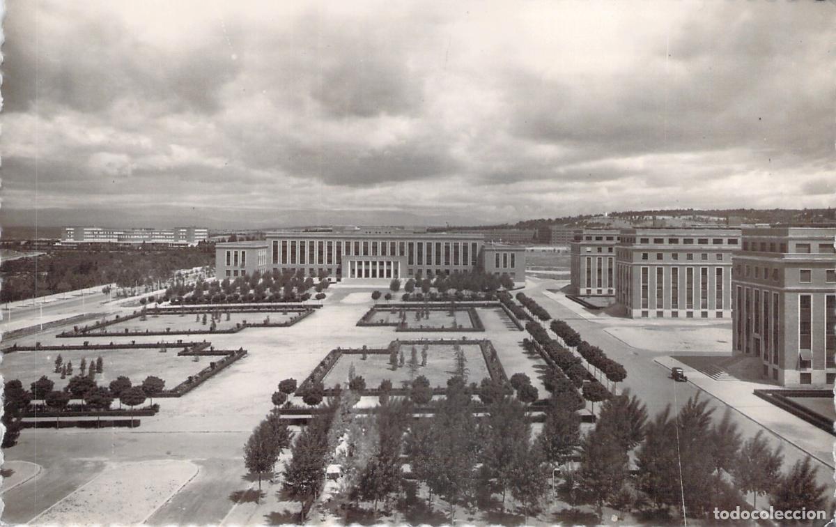 Postales: Postal de la Ciudad Universitaria de Madrid, Medicina y Farmacia