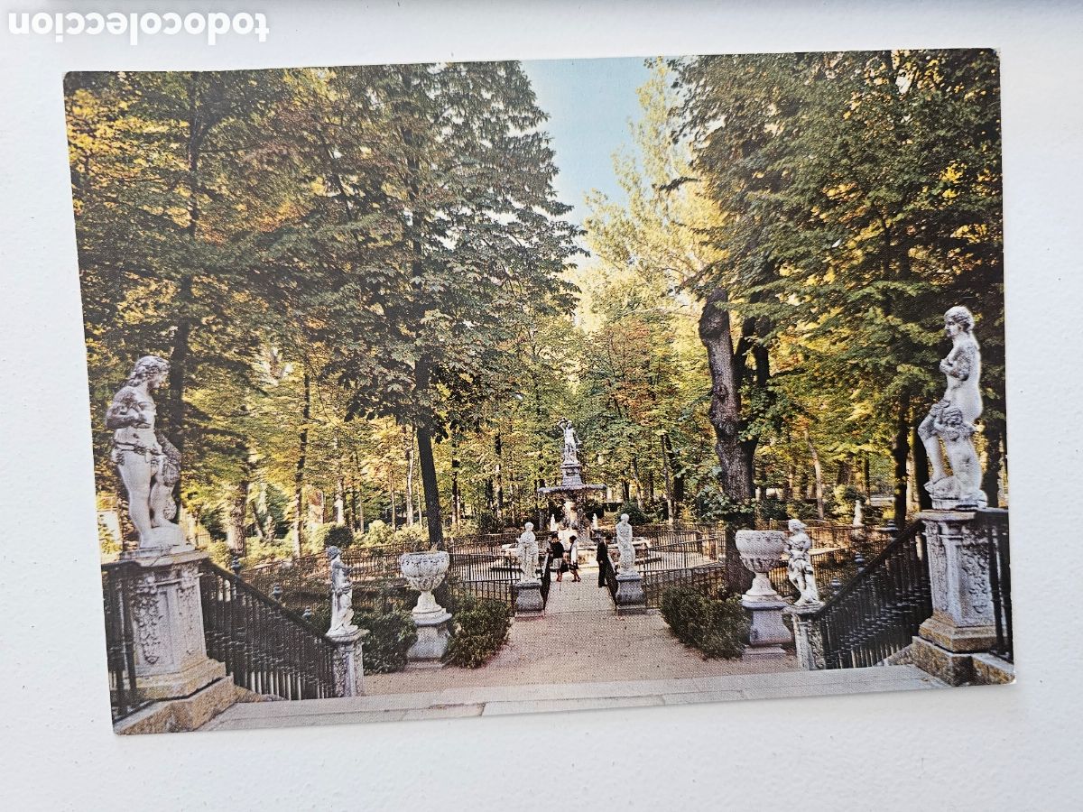 Postales: Postal de gran tama&ntilde;o de Aranjuez G-17 Jardin de la Isla, 1966 FISA