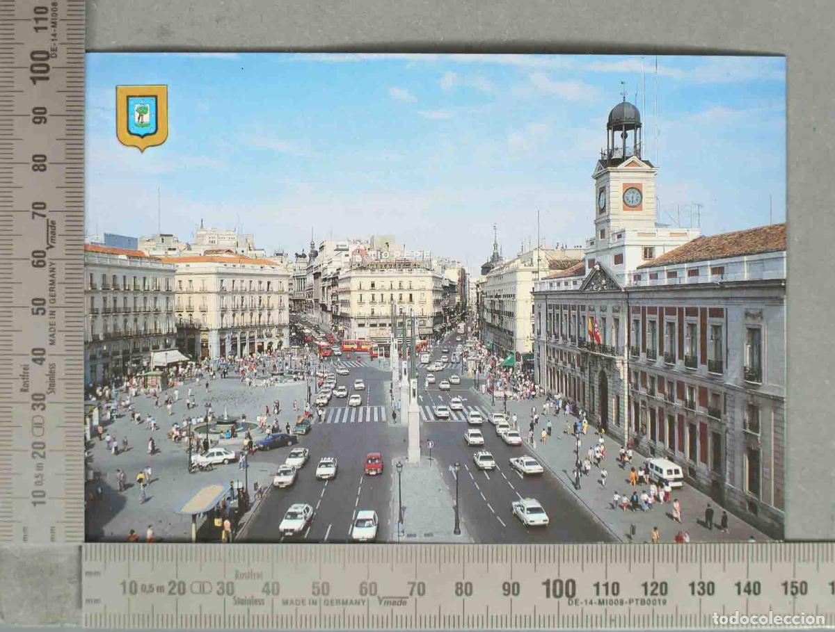 Cartoline: POSTAL. Madrid - Puerta del Sol con Escudo Oro