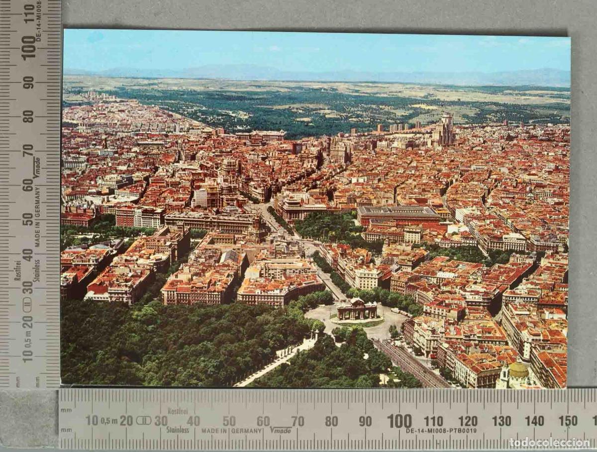 Cartoline: POSTAL. Madrid - Vista a&eacute;rea general - Ediciones Escudo de Oro