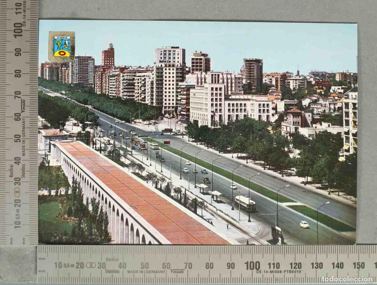 Postcards: POSTAL. Madrid - Avenida del Generalisimo - La Castellana
