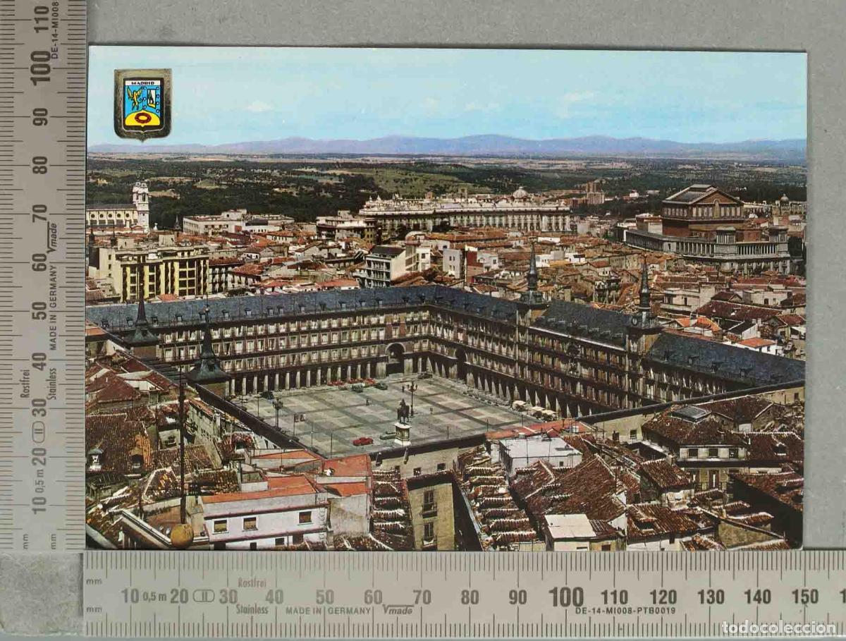 Postcards: POSTAL. Madrid - Vista a&eacute;rea de la Plaza Mayor