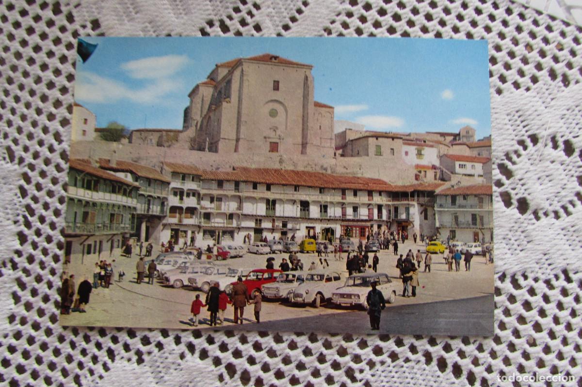 Postales: Chinch&oacute;n (Madrid) -Plaza Mayor e Iglesia Parroquial-Foto Salas n&ordm; 2 coches..escrita