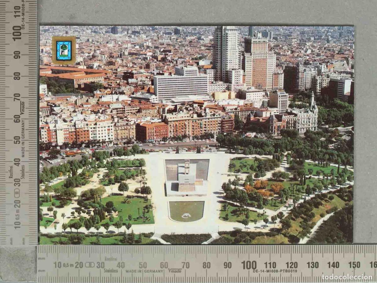 Postales: POSTAL. Madrid - Vista a&eacute;rea del Templo de Debod y Plaza de Espa&ntilde;a