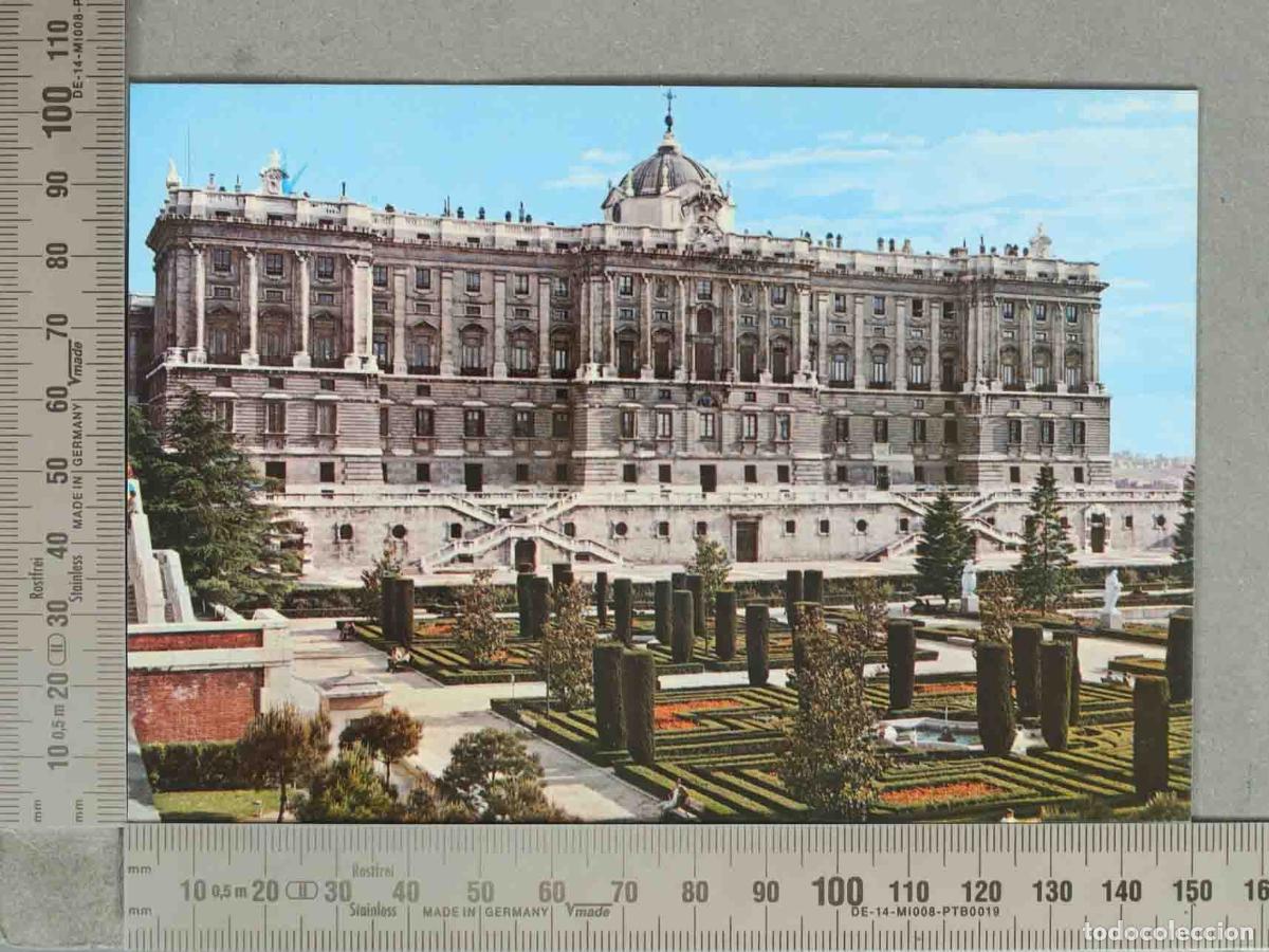 Postales: POSTAL. Madrid - Palacio Real - Vista desde los Jardines de Sabatini