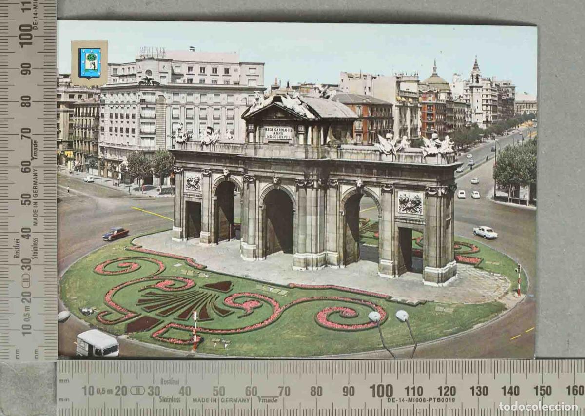 Postcards: POSTAL. Madrid - Puerta de Alcal&aacute;