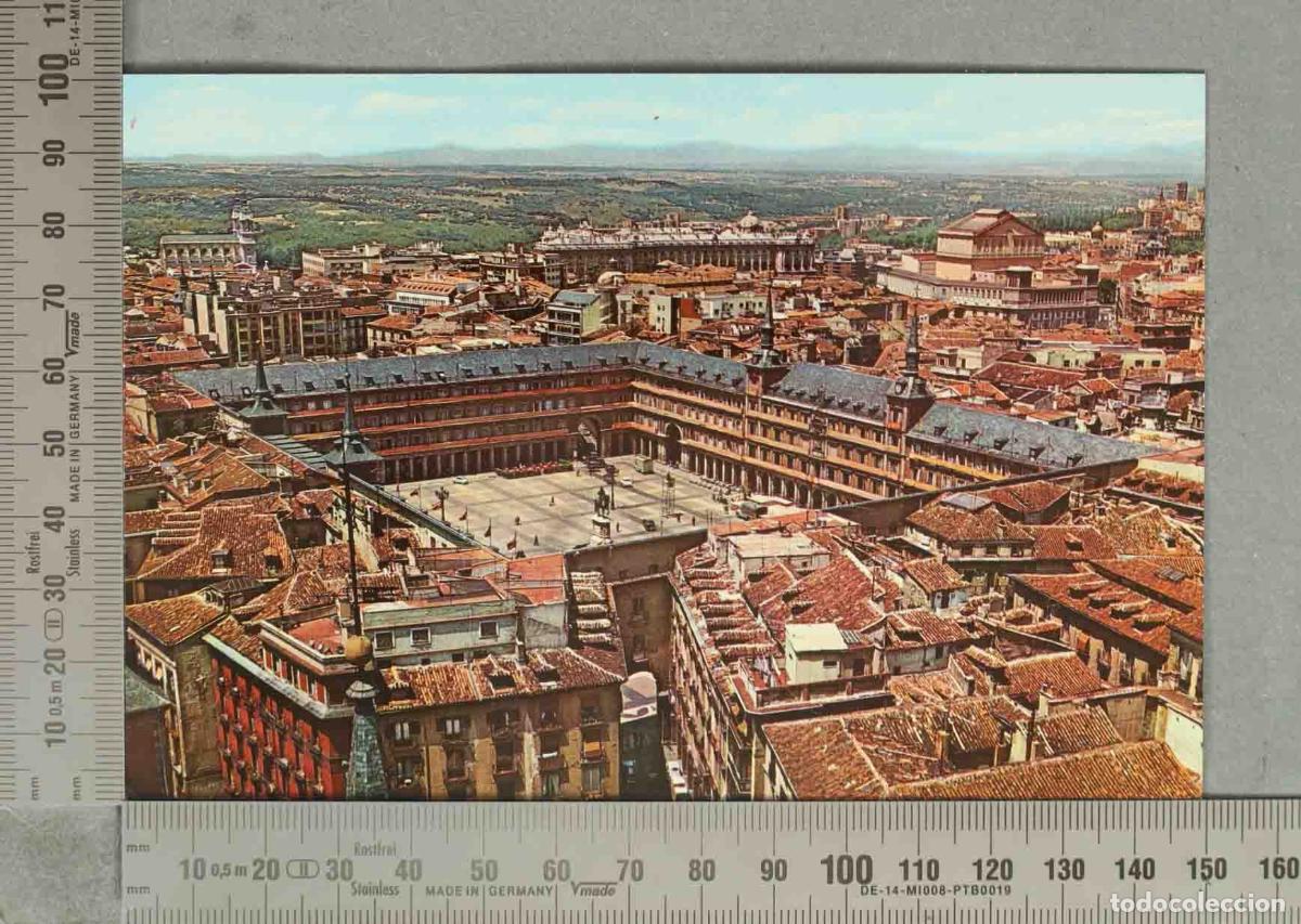 Postales: POSTAL. Madrid - Plaza Mayor - Vista a&eacute;rea