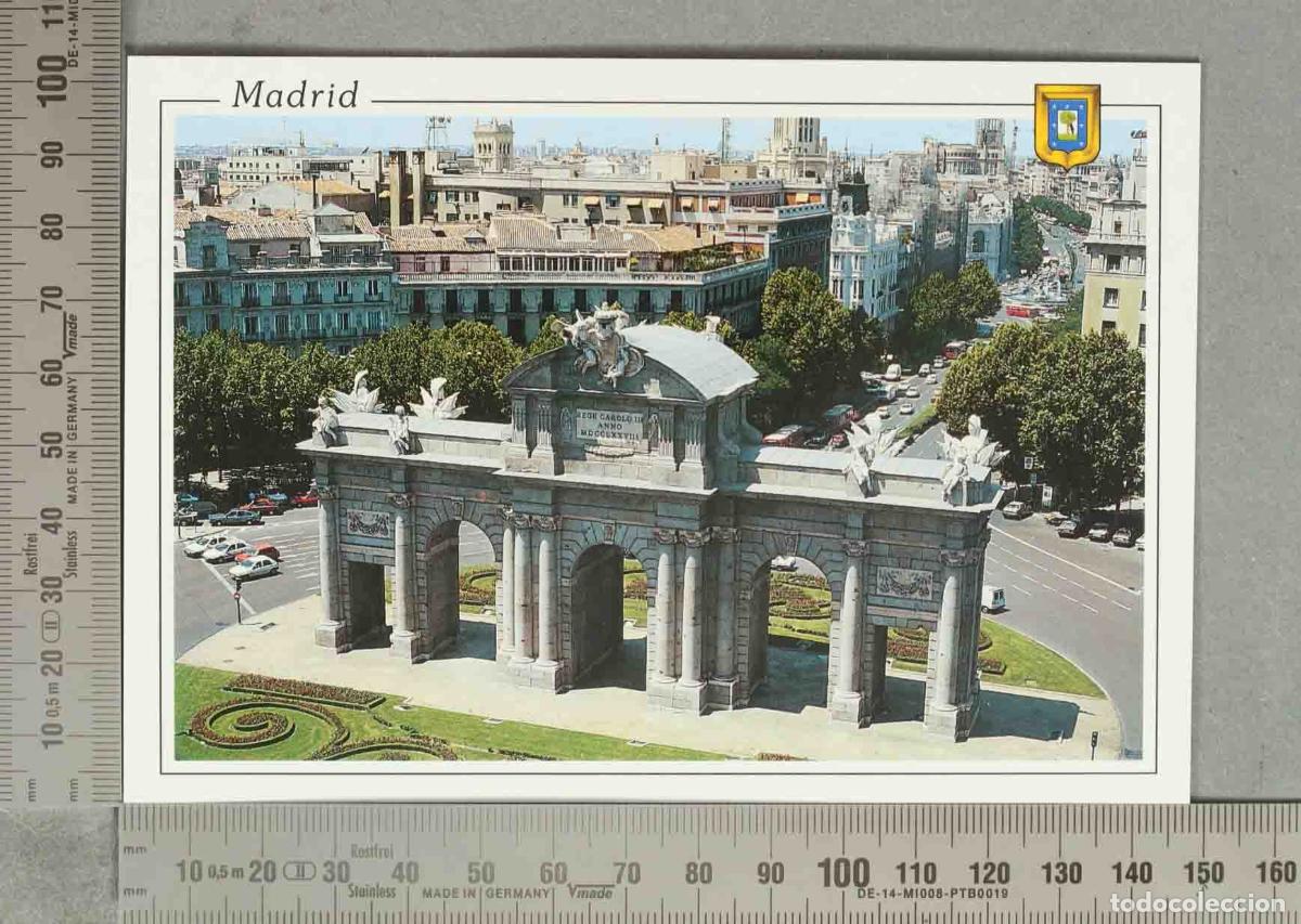 Postales: POSTAL. Madrid - Puerta de Alcal&aacute; - Escudo de la Villa