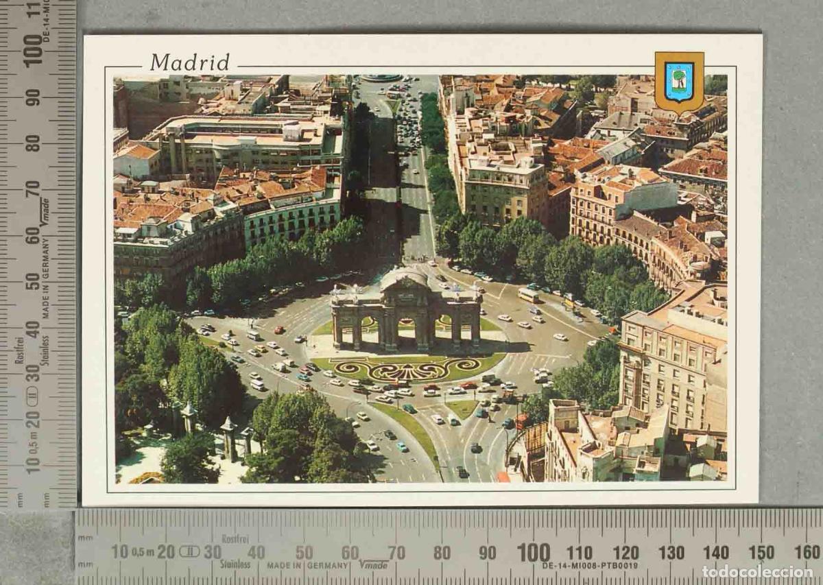 Postales: POSTAL. Madrid - Vista a&eacute;rea de la Puerta de Alcal&aacute;