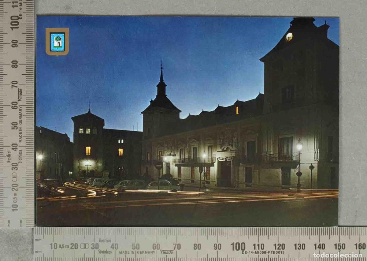 Postales: POSTAL. Madrid - Plaza de la Villa - Vista nocturna con escudo