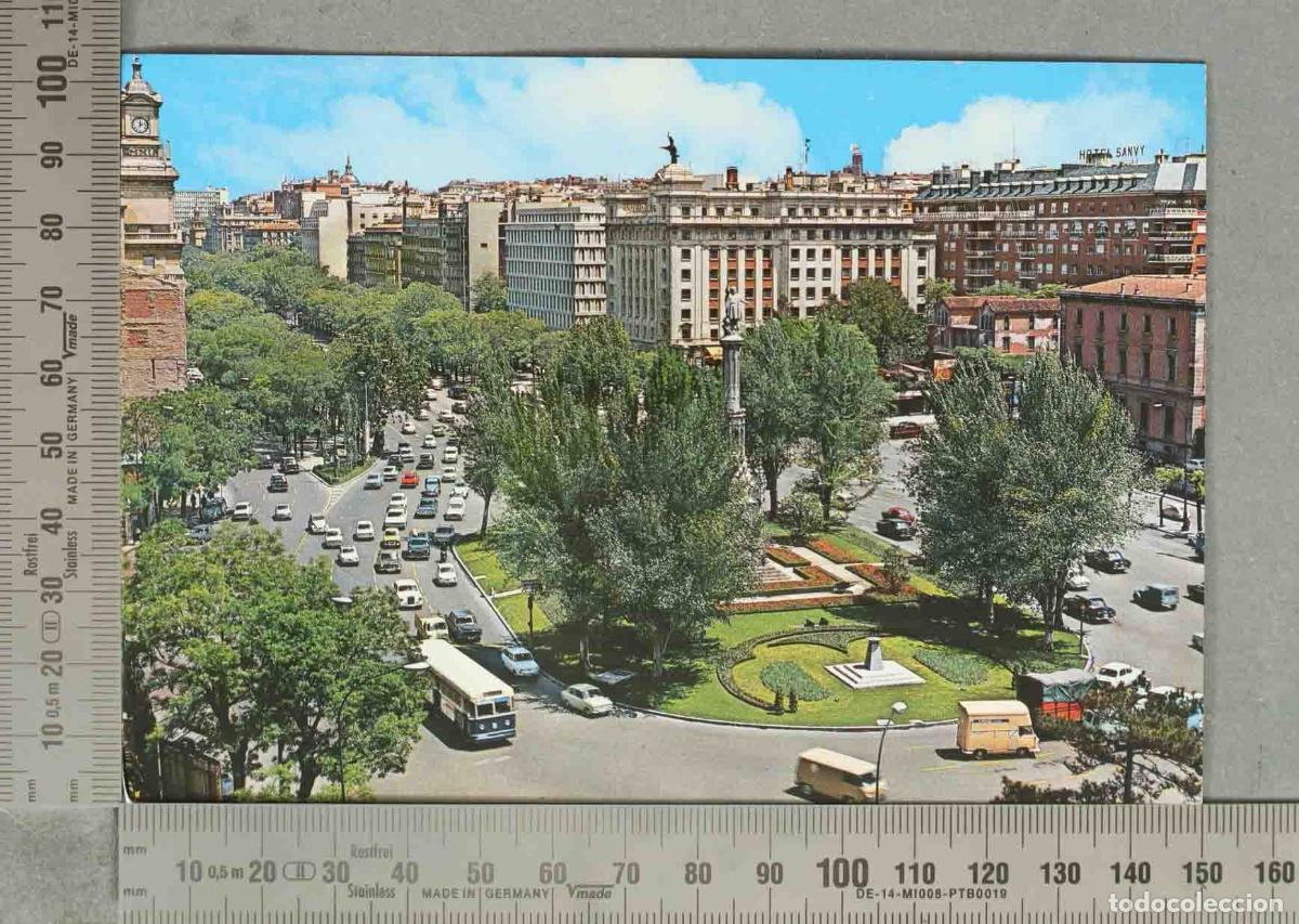 Postais: POSTAL. 239-MADRID. Monumento y Plaza de Col&oacute;n