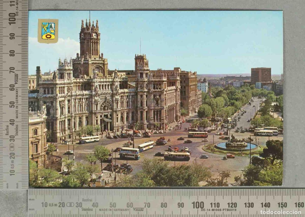 Postales: POSTAL. Madrid - Plaza de Cibeles y Palacio de Comunicaciones -