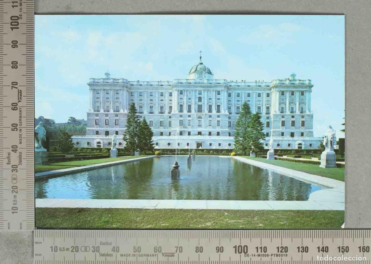Postales: POSTAL. Madrid - Jardines de Sabatini y Palacio Real