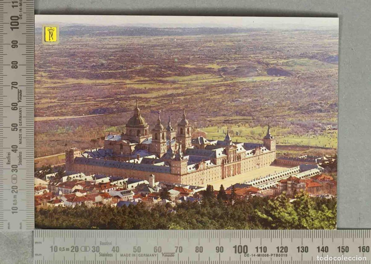Postais: POSTAL. San Lorenzo de El Escorial - Vista a&eacute;rea del Monasterio