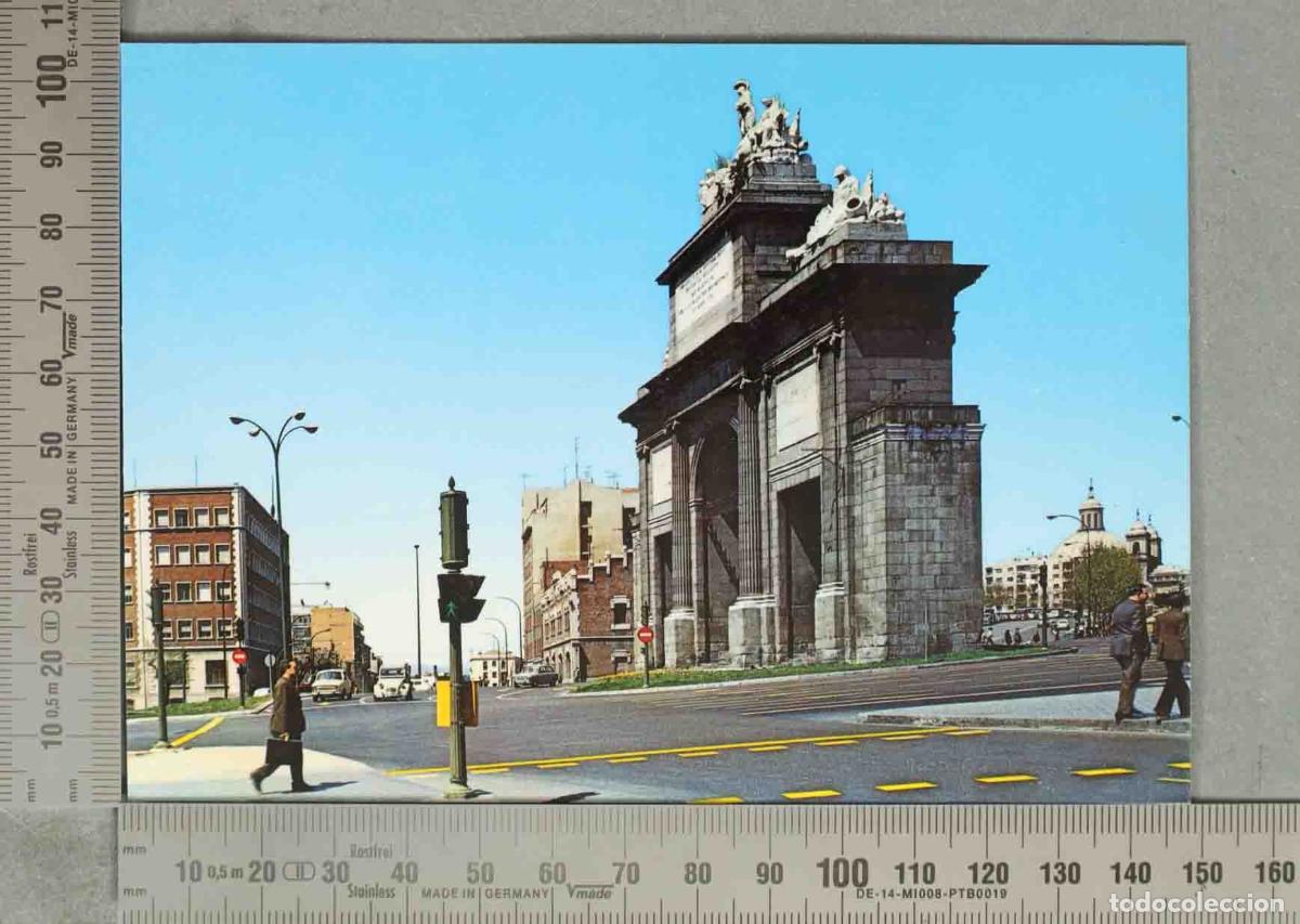 Cartoline: POSTAL. Madrid - Puerta de Alcal&aacute;