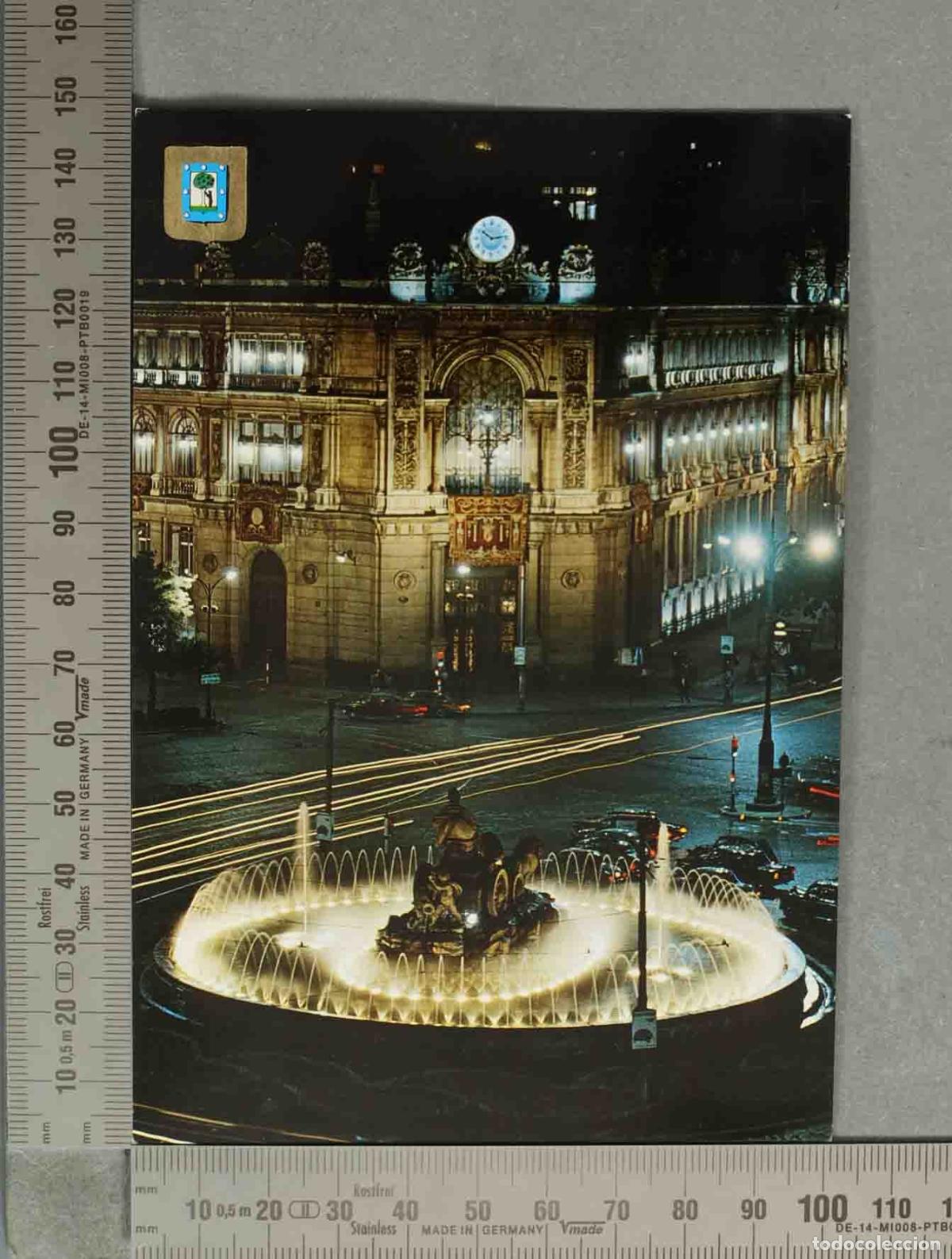 Postales: POSTAL. Madrid - Plaza de Cibeles y Banco de Espa&ntilde;a de noche