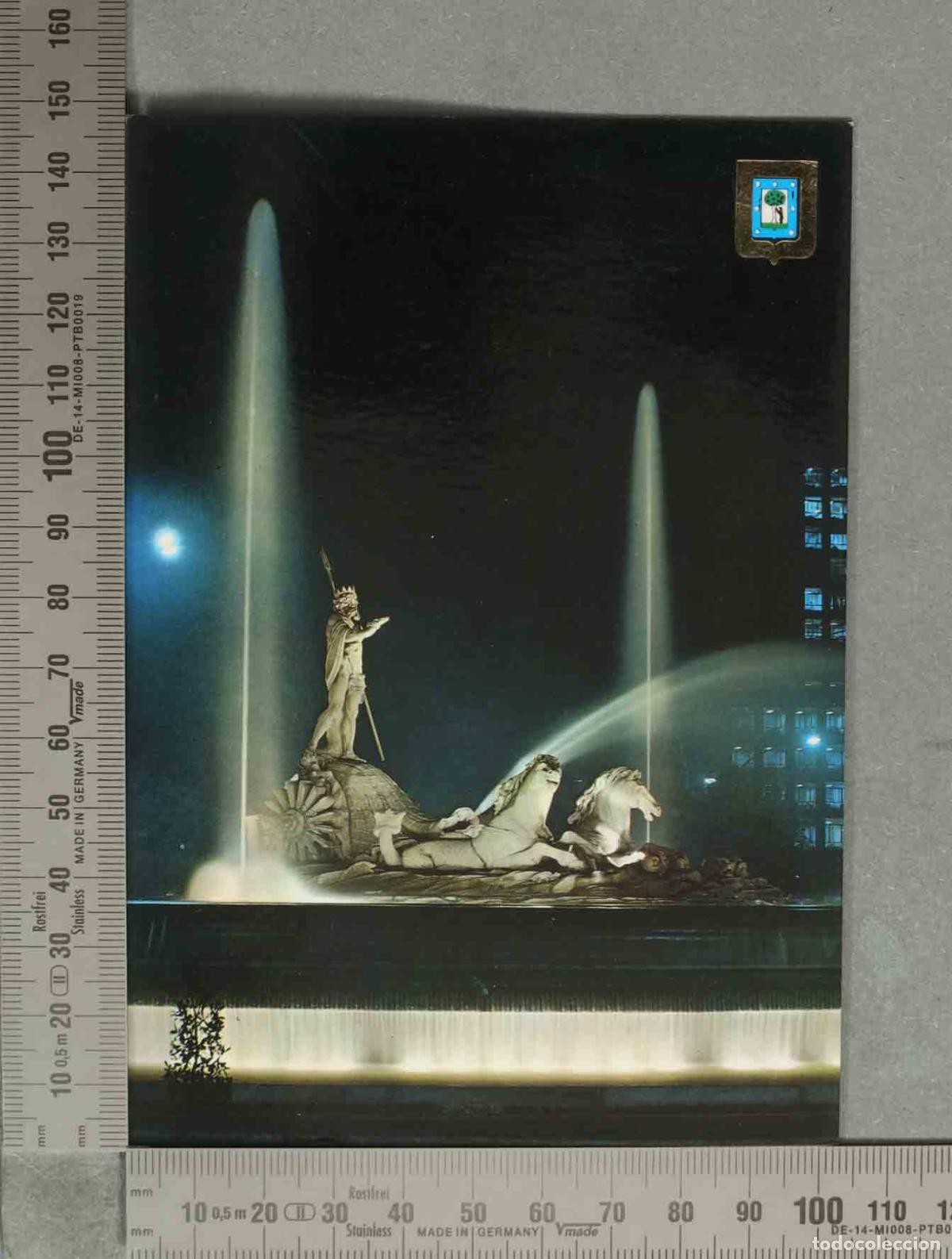 Postcards: POSTAL. Madrid - Fuente de Neptuno - Nocturna