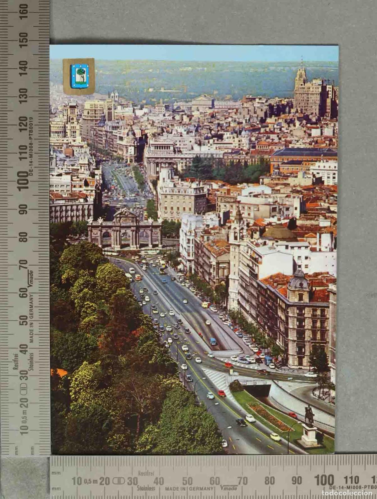 Postales: POSTAL. Madrid - Calle de Alcal&aacute; - Puerta de Alcal&aacute;