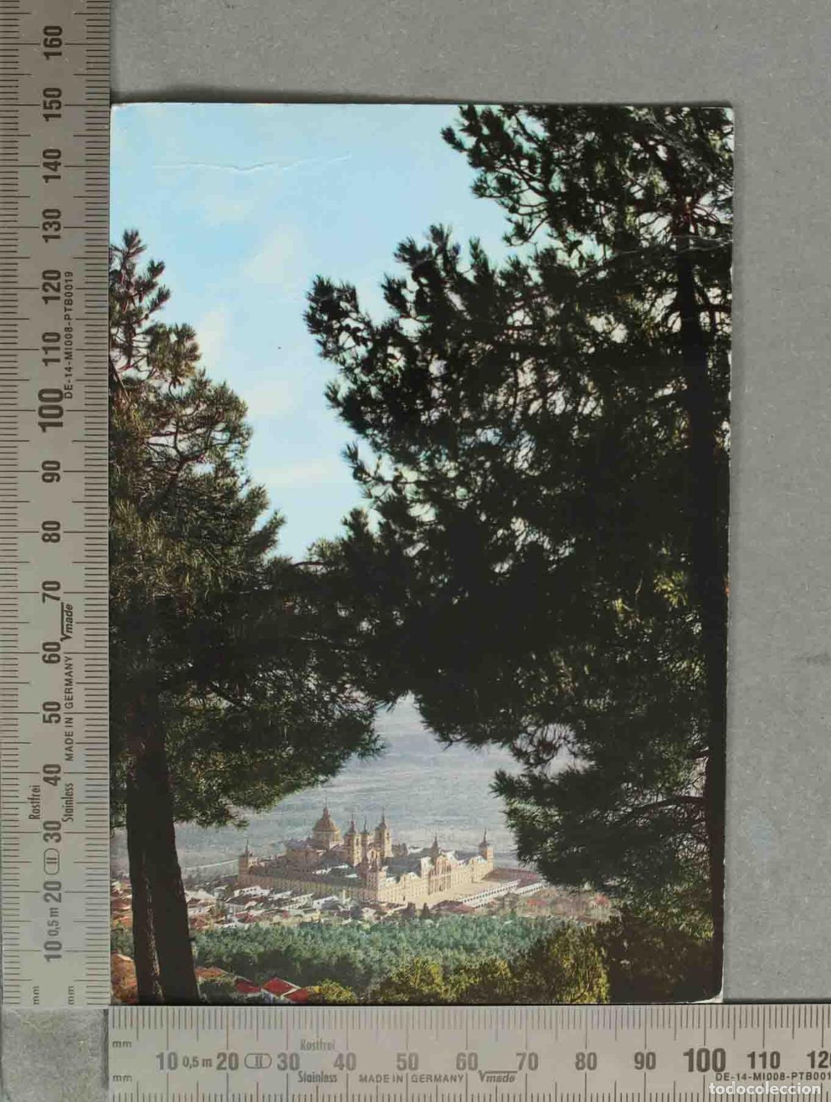 Postales: POSTAL. San Lorenzo de El Escorial - Vista desde el monte