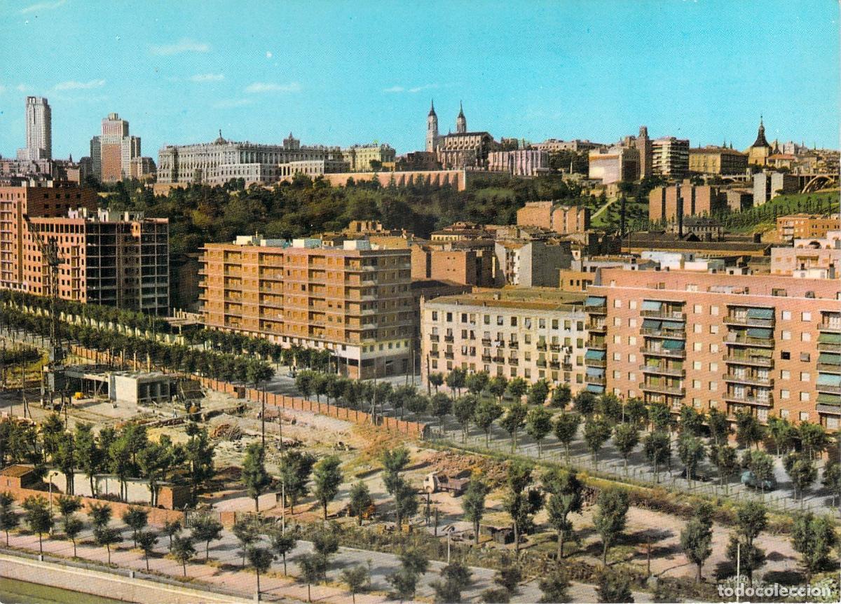 Postales: Postal de la Perspectiva de Madrid desde el R&iacute;o Manzanares