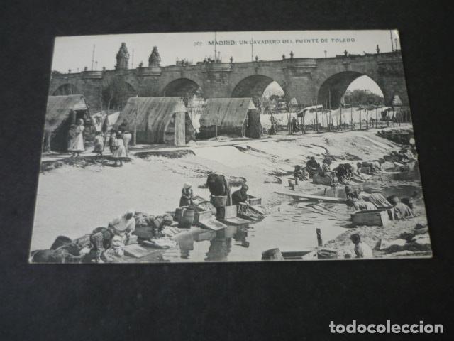 Postcards: MADRID UN LAVADERO DEL PUENTE DE TOLEDO