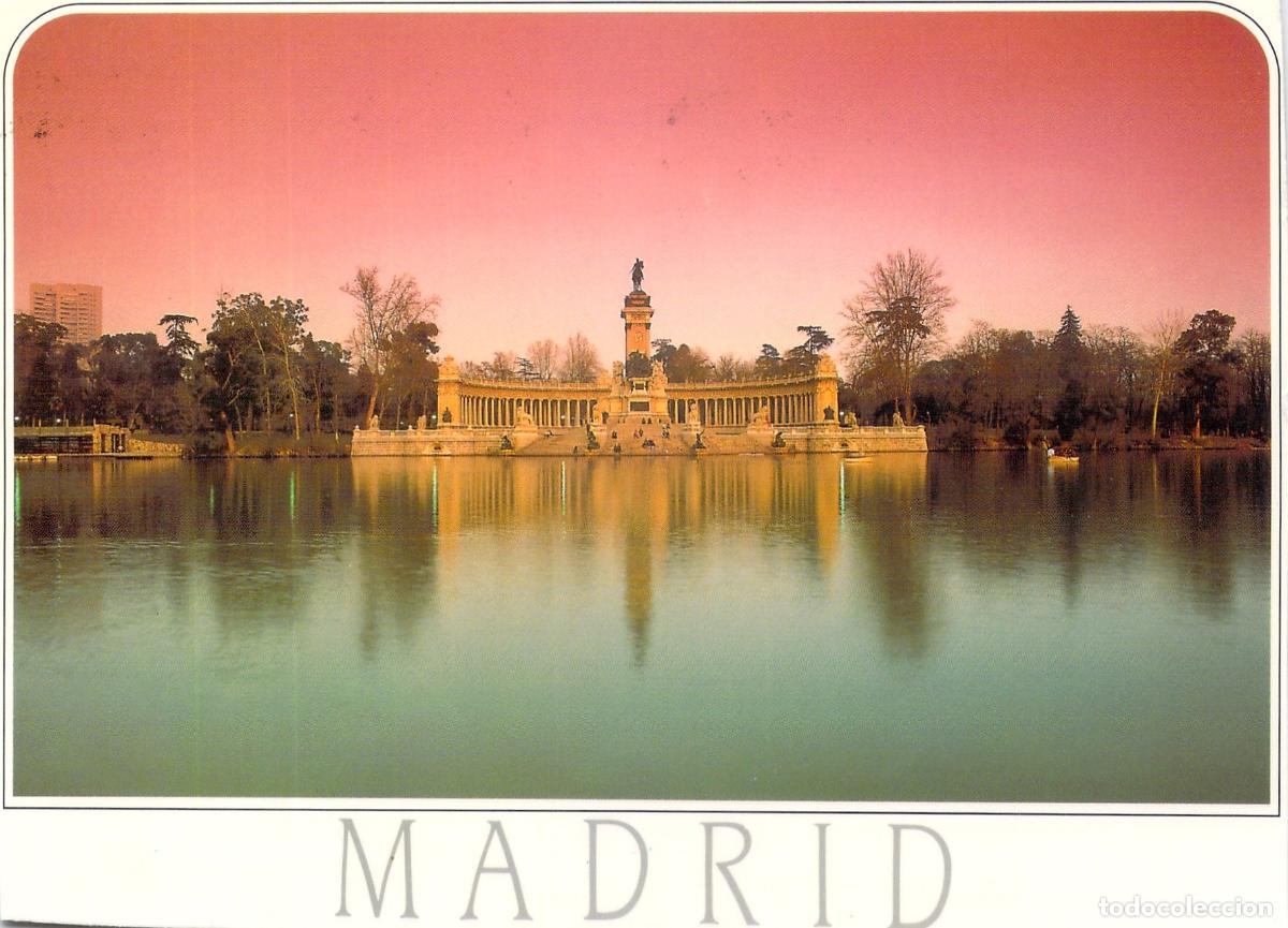 Postales: Postal de Madrid - Estanque del Parque del Retiro al Atardecer