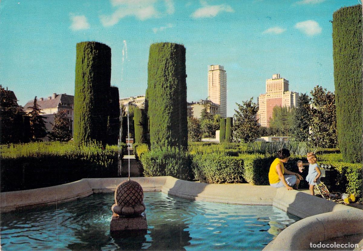 Postales: Postal de Madrid, Plaza de Espa&ntilde;a y Jardines de Sabatini con Men&uacute; de Boda