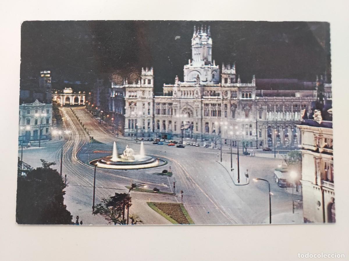 Postales: POSTAL MADRID PLAZA DE CIBELES PUERTA DE ALCALA. NOTURNA. 1970. SIN CIRCULAR. BERGAS. 9X14