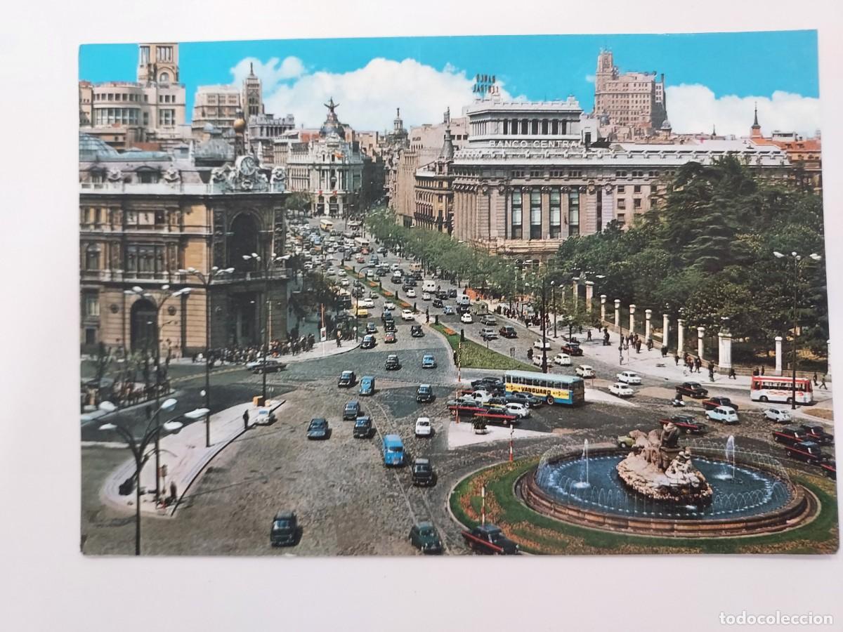 Postales: POSTAL MADRID CIBELES Y CALLE DE ALCALA. SIN CIRCULAR. 1977. POSTALES ALCALA. AUTOBUS VANGUARD