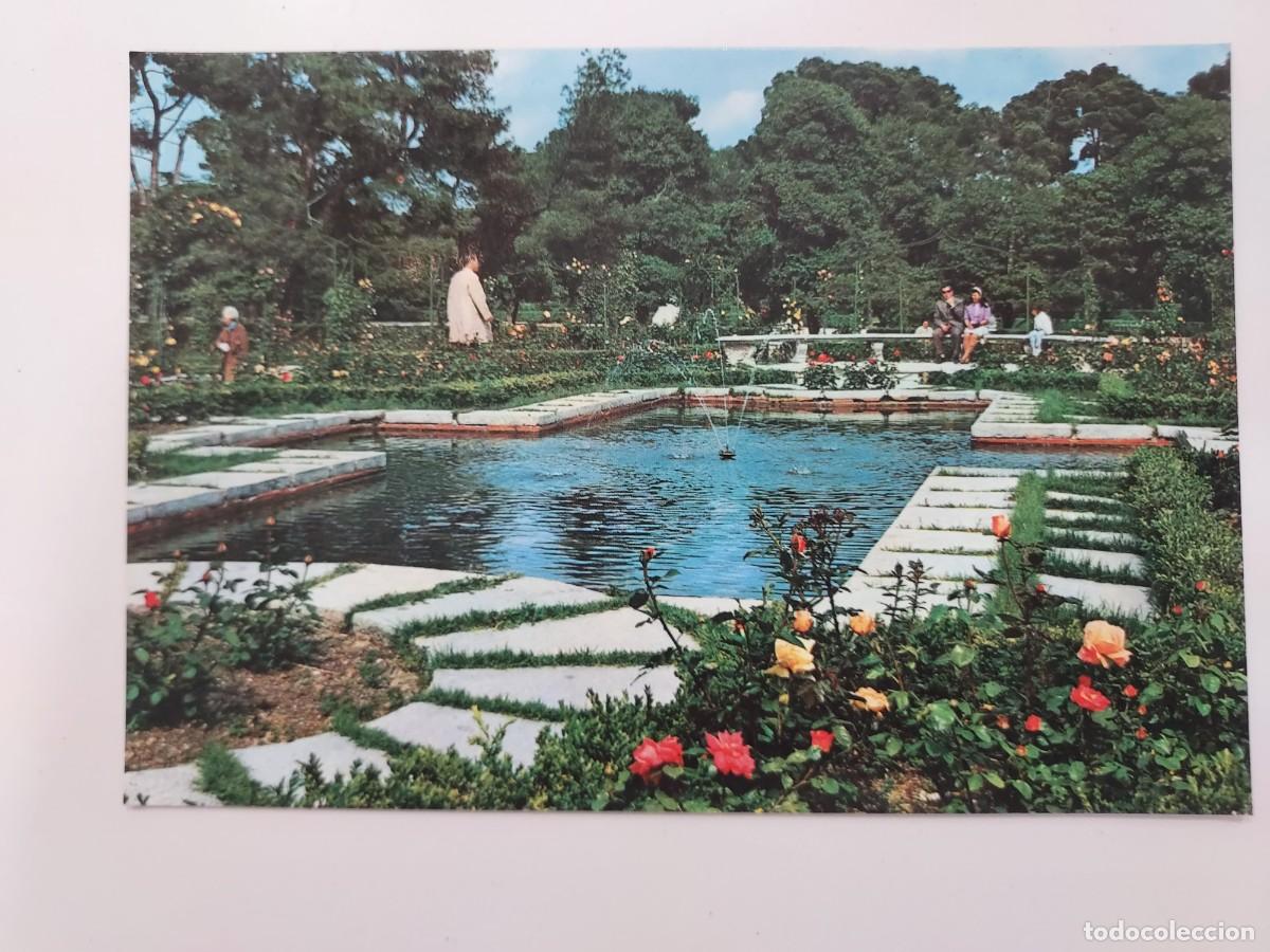 Postales: POSTAL MADRID PARQUE DEL RETIRO ROSALEDA. SIN CIRCULAR. 1985. POSTALES ALCALA