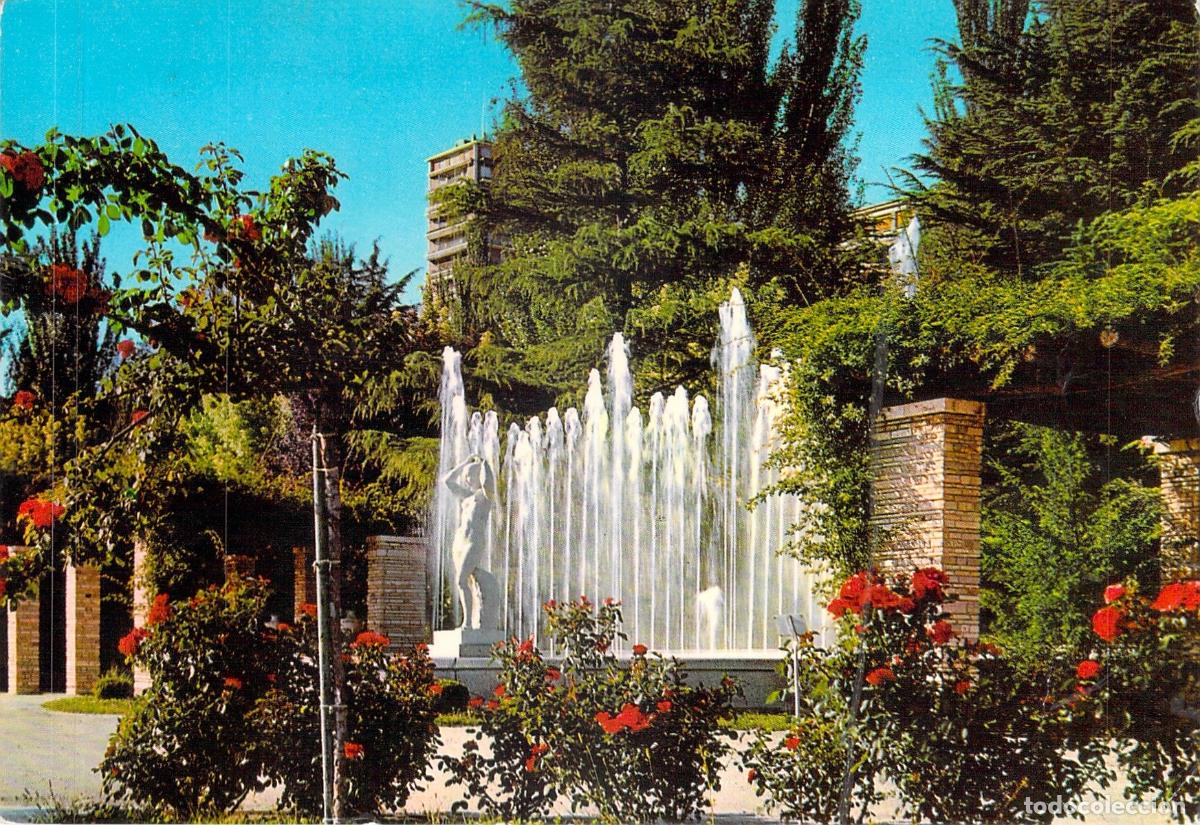 Postales: Postal Madrid La Rosaleda y Fuente del Parque del Oeste