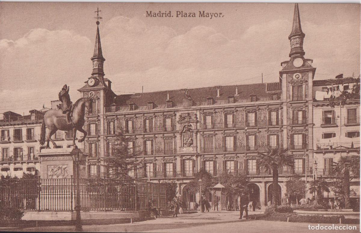 Postales: MADRID, PLAZA MAYOR &ndash; EDICI&Oacute;N GRANDES ALMACENES &ndash; S/C