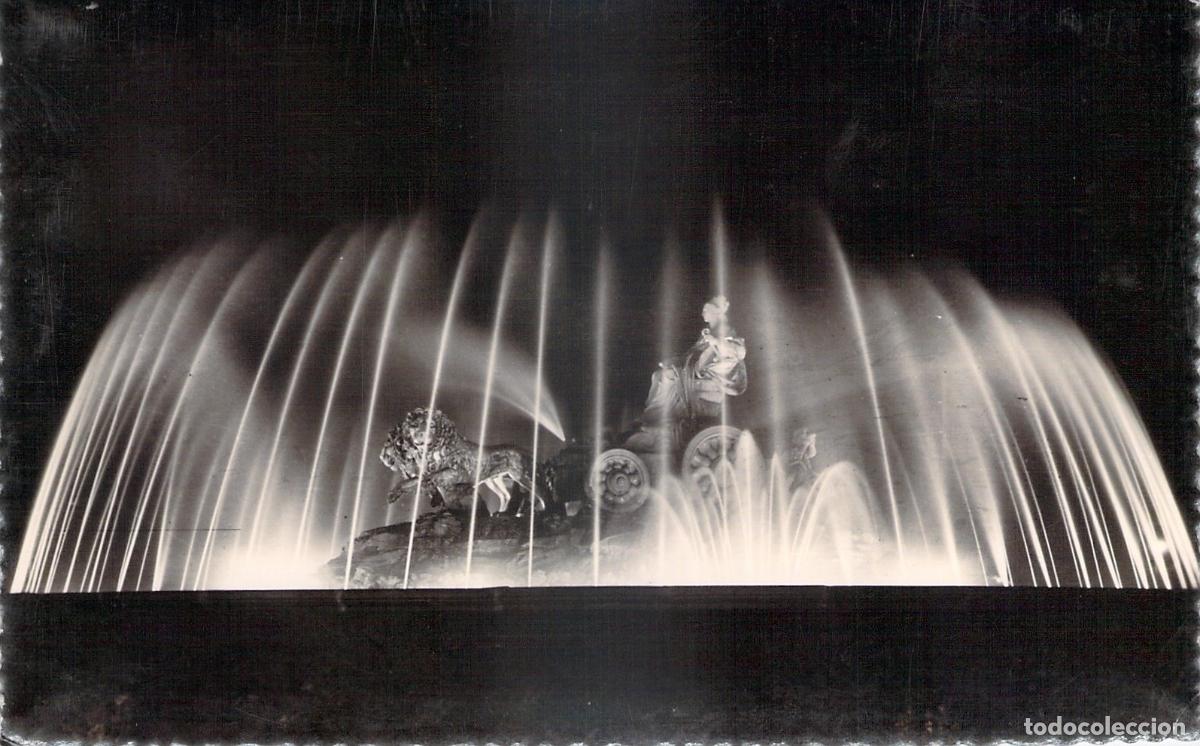 Postales: Postal de la Fuente de Cibeles en Madrid de noche
