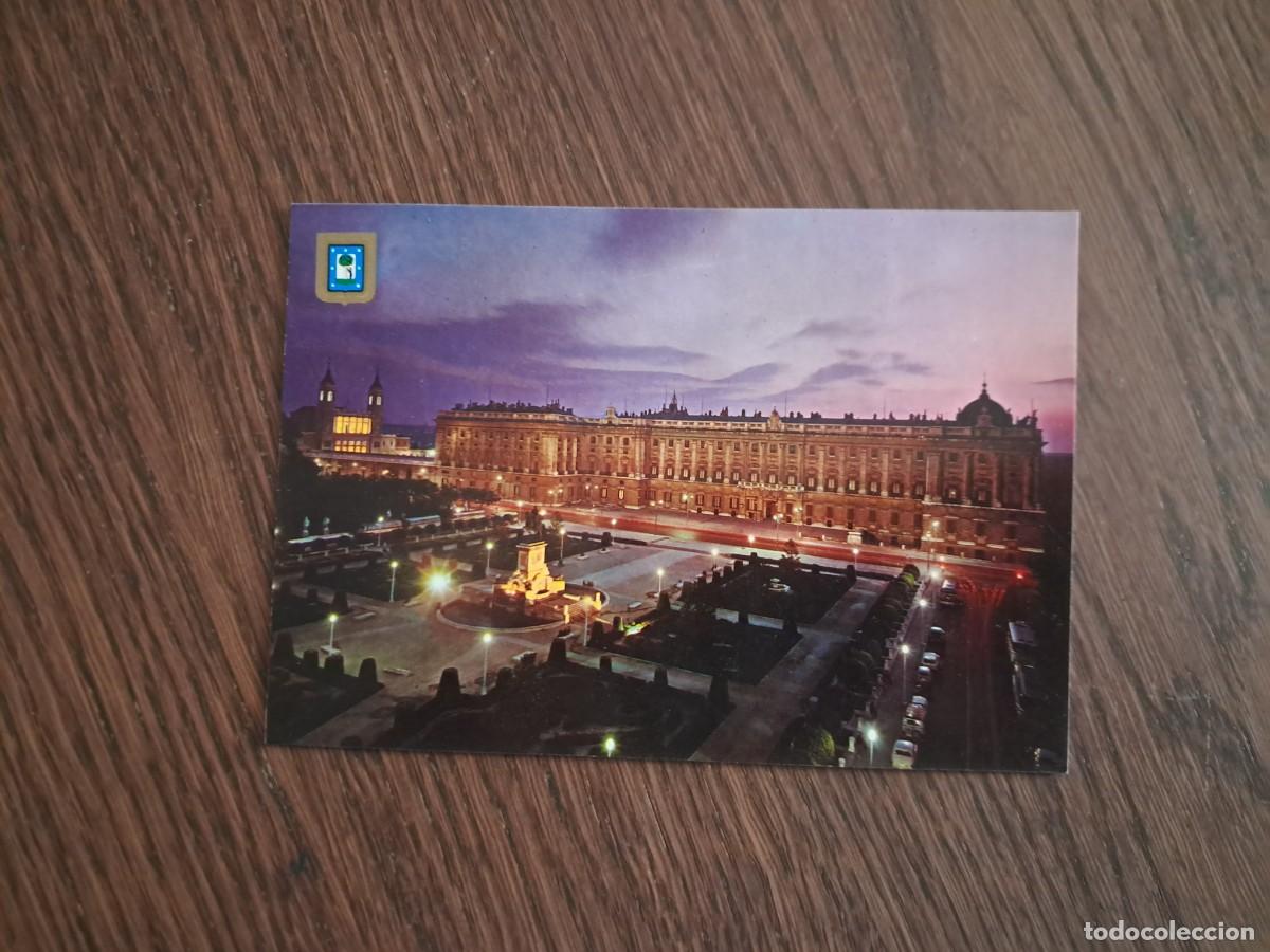Postales: postal de Espa&ntilde;a, plaza de Oriente y Palacio Real, nocturno, Madrid n&ordm; 132. a&ntilde;os 70.