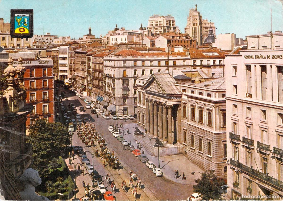 Postales: Postal de la Plaza de las Cortes en Madrid