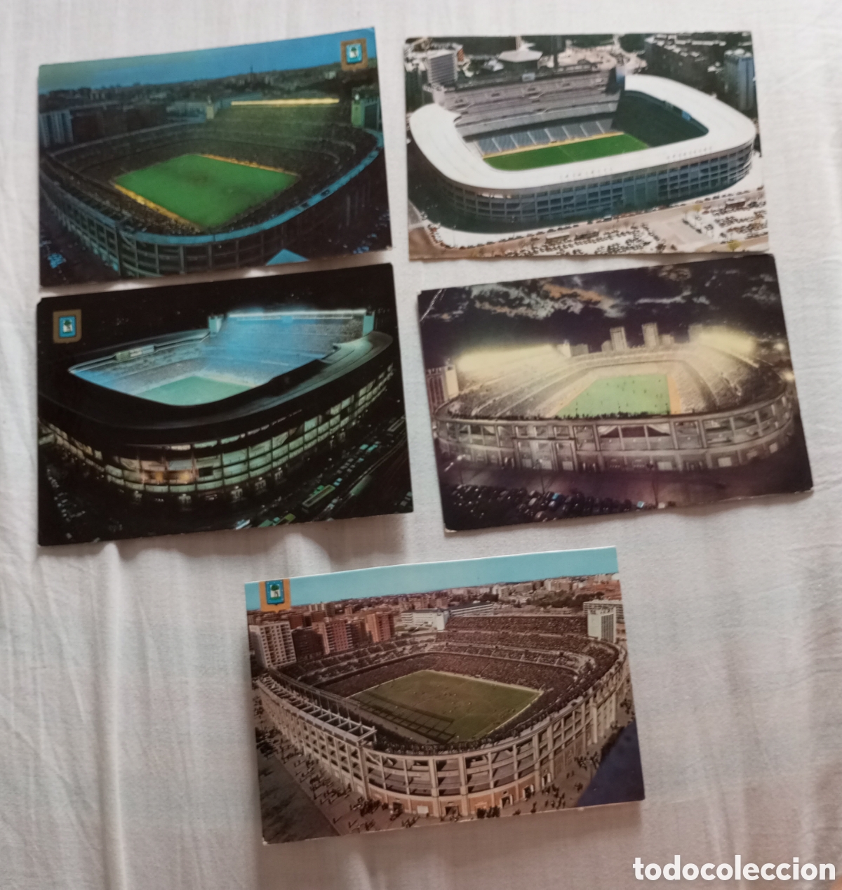 Postales: 5 postales estadio Bernab&eacute;u sin circulat