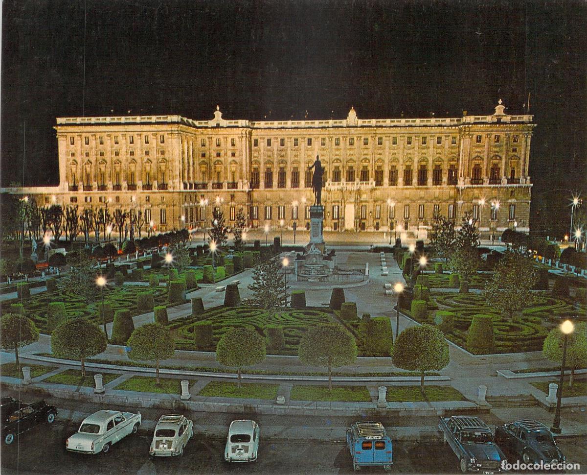 Postales: Postal de Madrid - Plaza de Oriente y Palacio Real de Noche