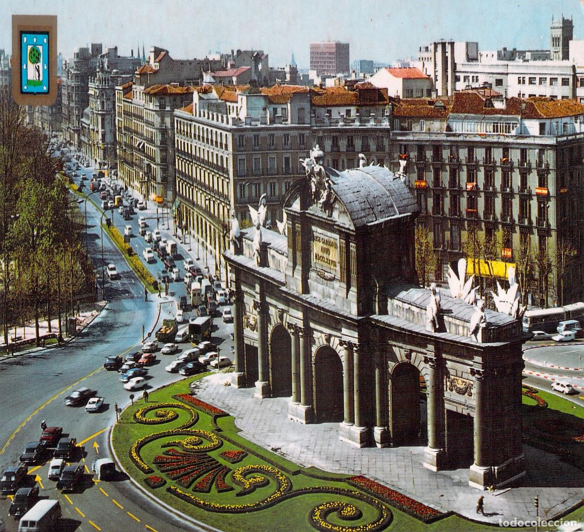 Postales: Postal de la Puerta de Alcal&aacute; en Madrid