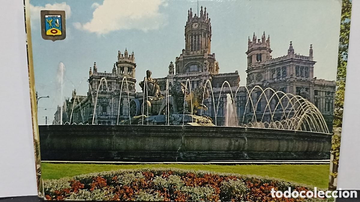Postales: Madrid los Cibeles y Palacio de comunicaciones