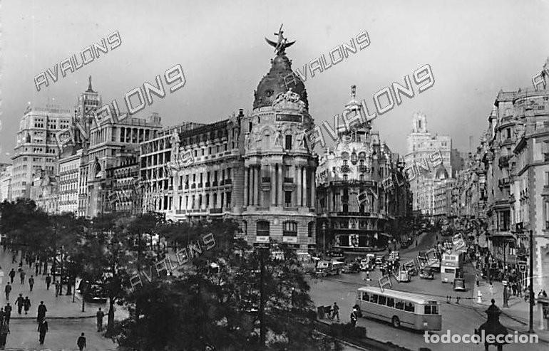 Postales: El F&eacute;nix Espa&ntilde;ol (Madrid) - Circulada con sello - 1951 - Bordes dentados