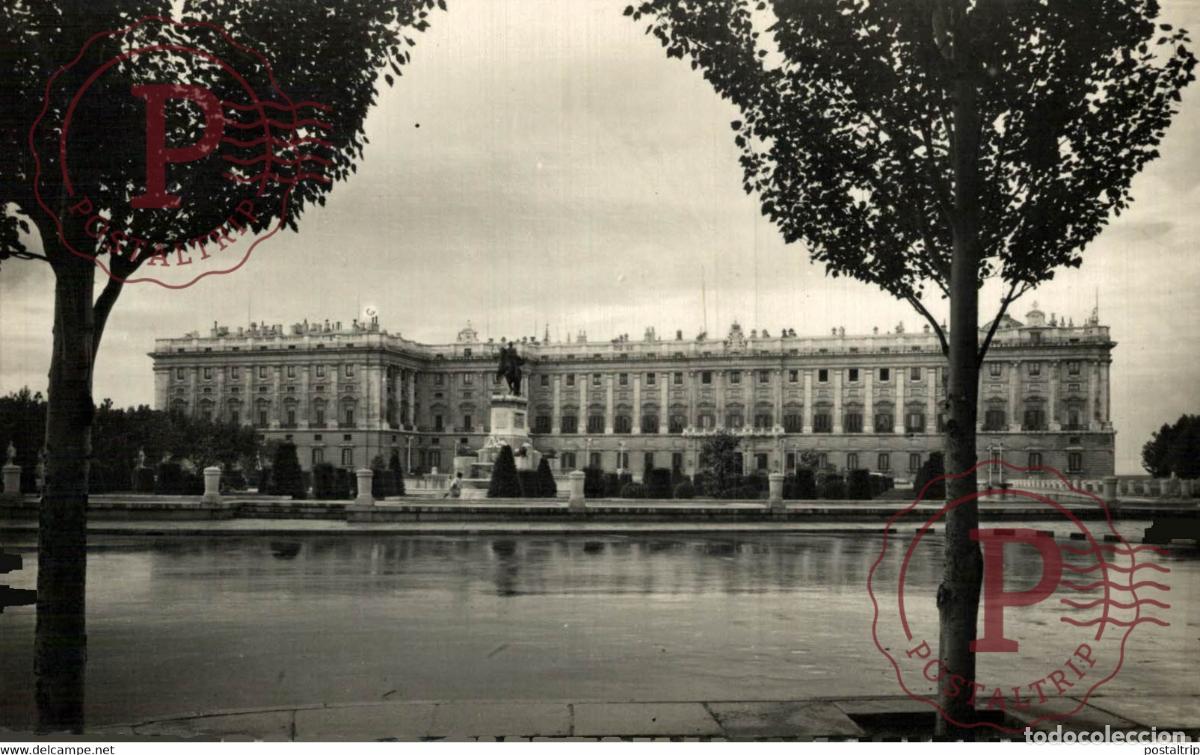 Postkarten: MADRID. PLAZA DE ORIENTE PALACIO NACIONAL