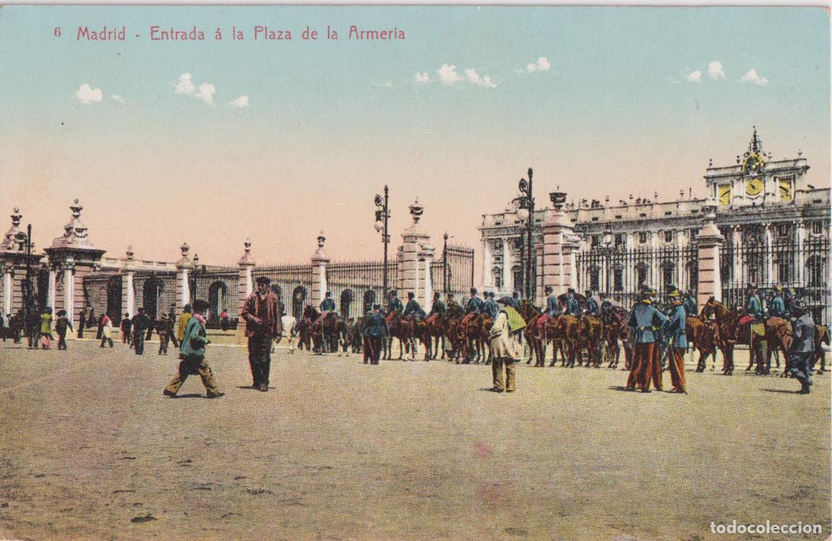 Postales: MADRID, ENTRADA A LA PLAZA DE LA ARMERIA - TC MADRID N&ordm;6 - S/C