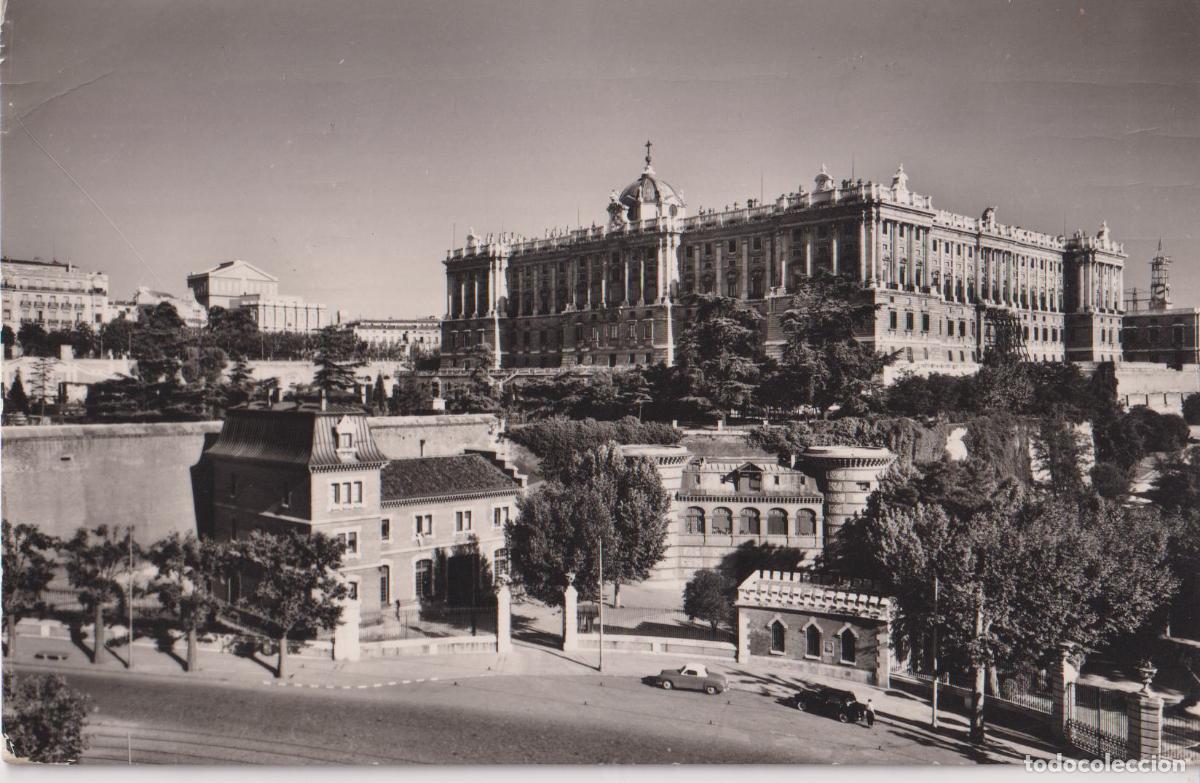 Postales: MADRID, PALACIO REAL - DOMINGUEZ FOTO J.CEBOLLERO N&ordm;53 - CIRCULADA 1957