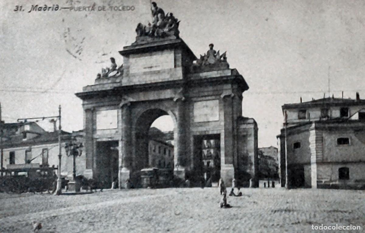Postales: Postal antigua Madrid &ndash; Puerta de Toledo &ndash; Fot. Lacoste &ndash; Circulada a Francia