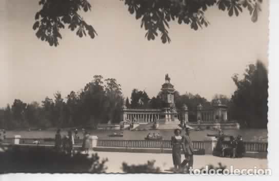 Postales: MADRID ESCRITA EL RETIRO
