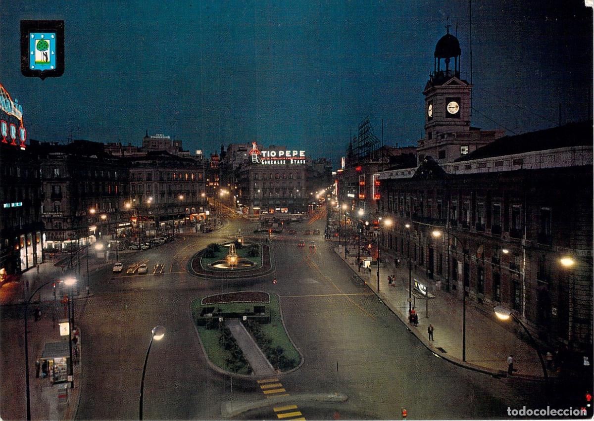 Postales: Postal de la Puerta del Sol en Madrid de noche